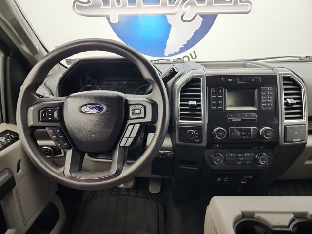 2015 Ford F-150 XL photo 25