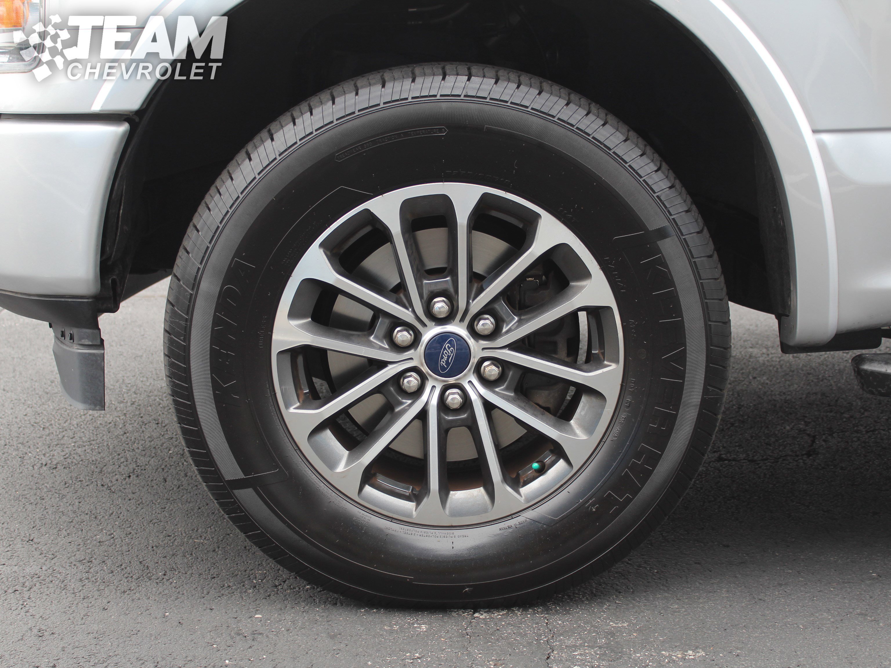 2019 Ford F-150 XL photo 30