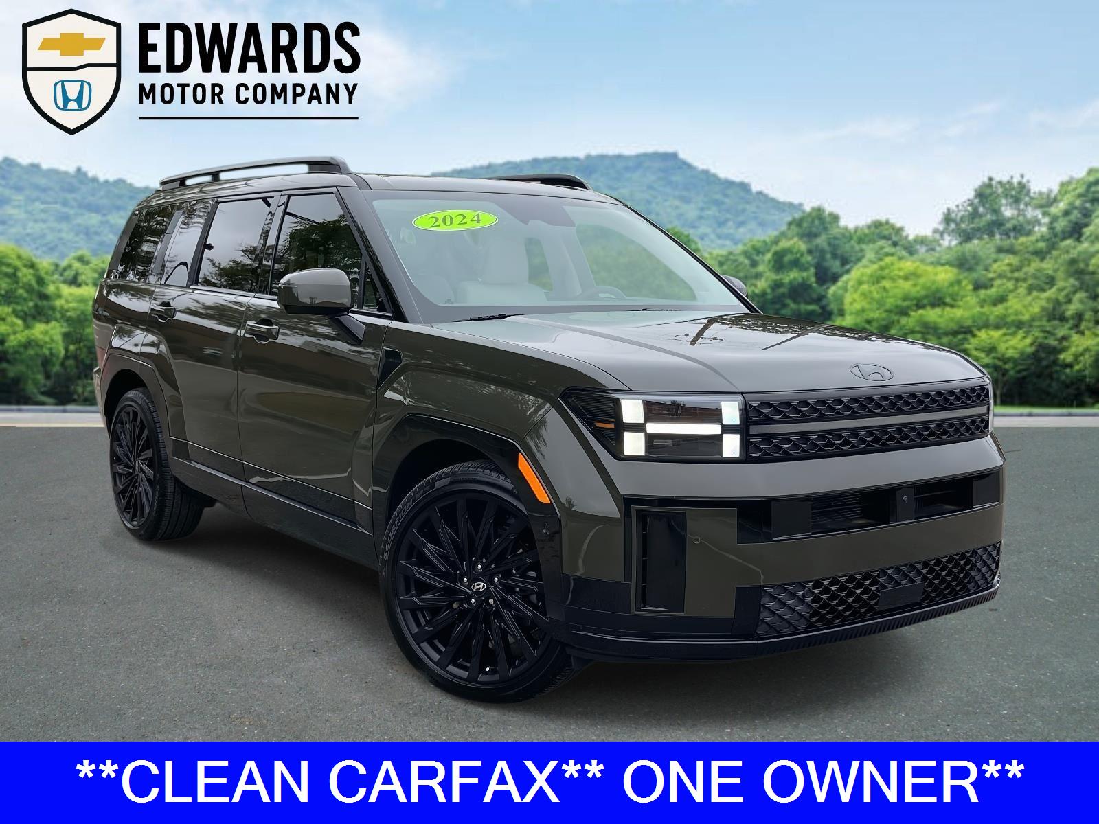 2024 Hyundai Santa Fe Calligraphy's photo