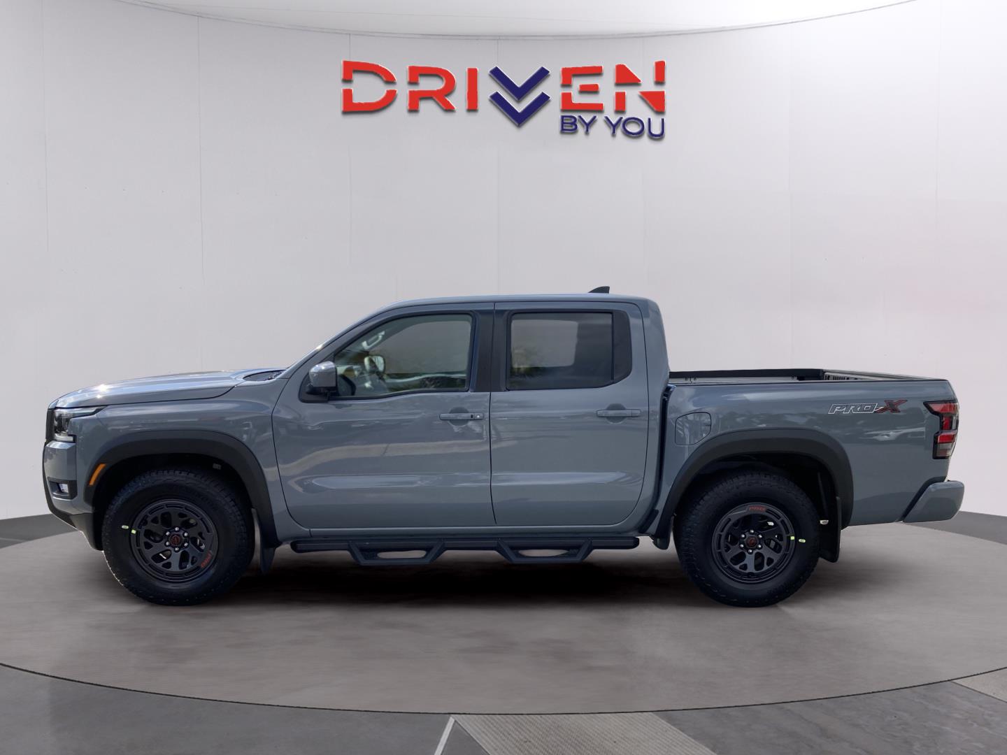 2026 Nissan Frontier PRO-X photo 2