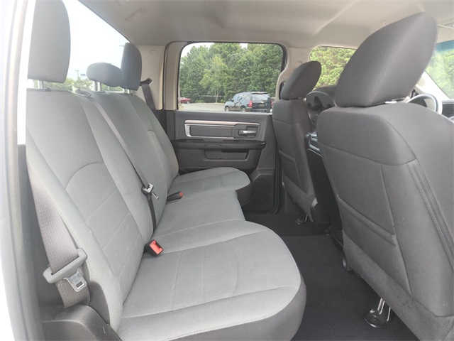 2022 Ram 1500 Classic SLT photo 16