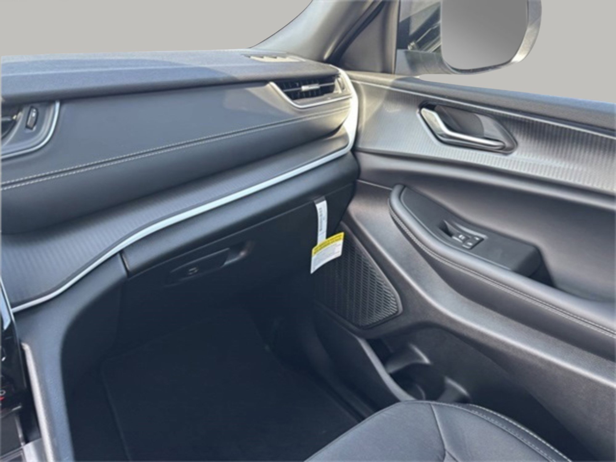 2025 Jeep Grand Cherokee Laredo Altitude photo 20