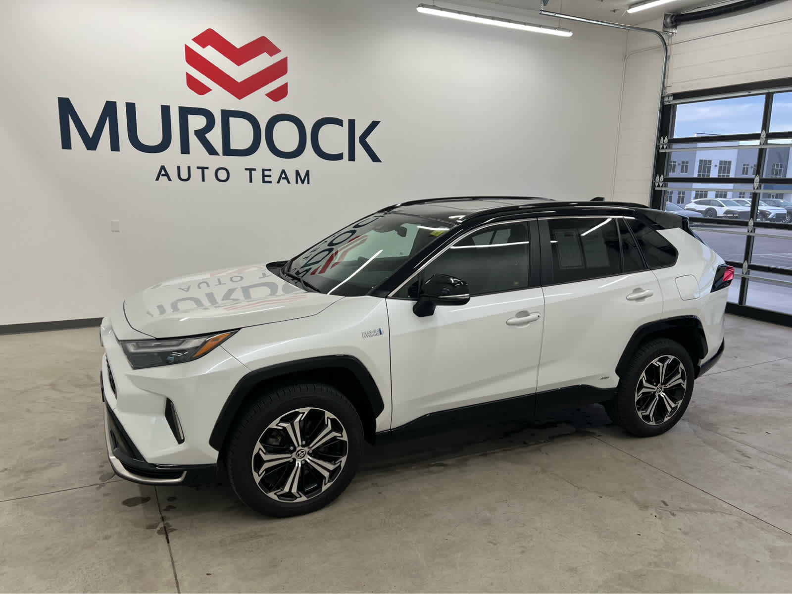 2023 Toyota RAV4 XSE's photo