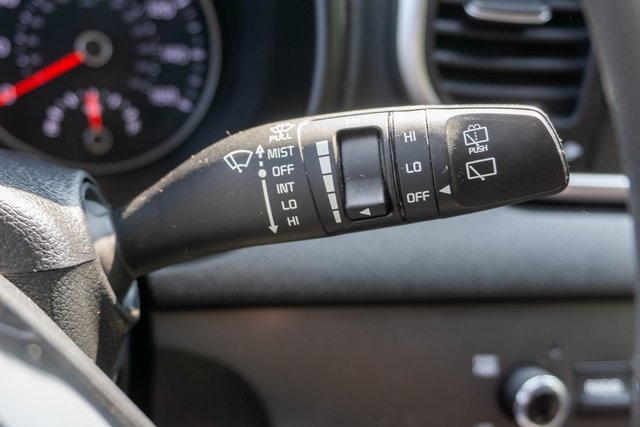2020 Kia Sportage LX photo 15