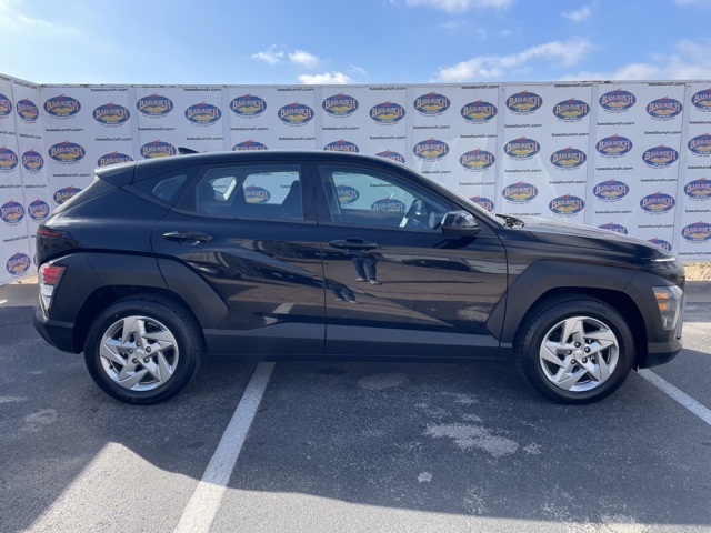 2024 Hyundai Kona SE