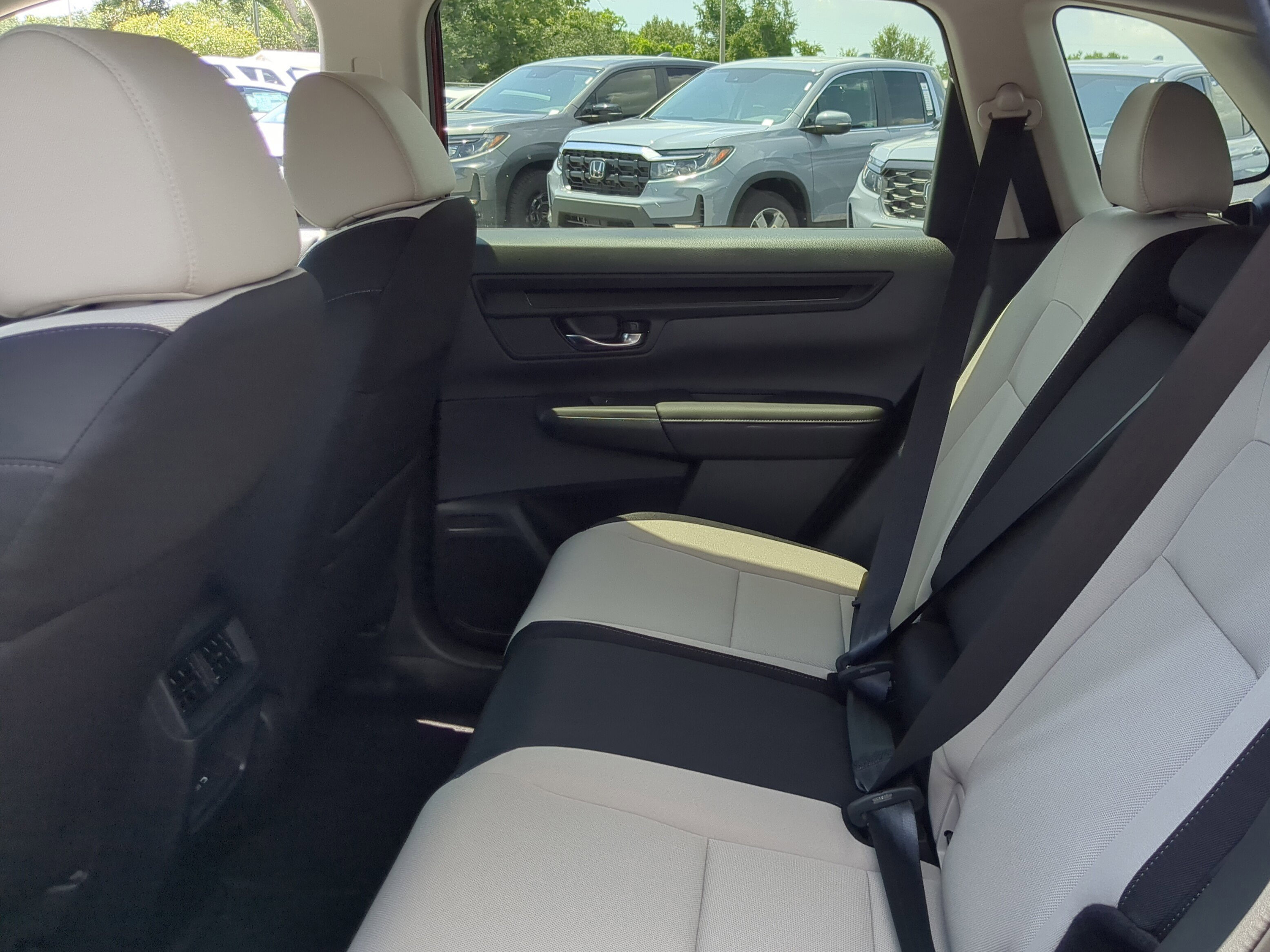 2026 Honda CR-V EX photo 3