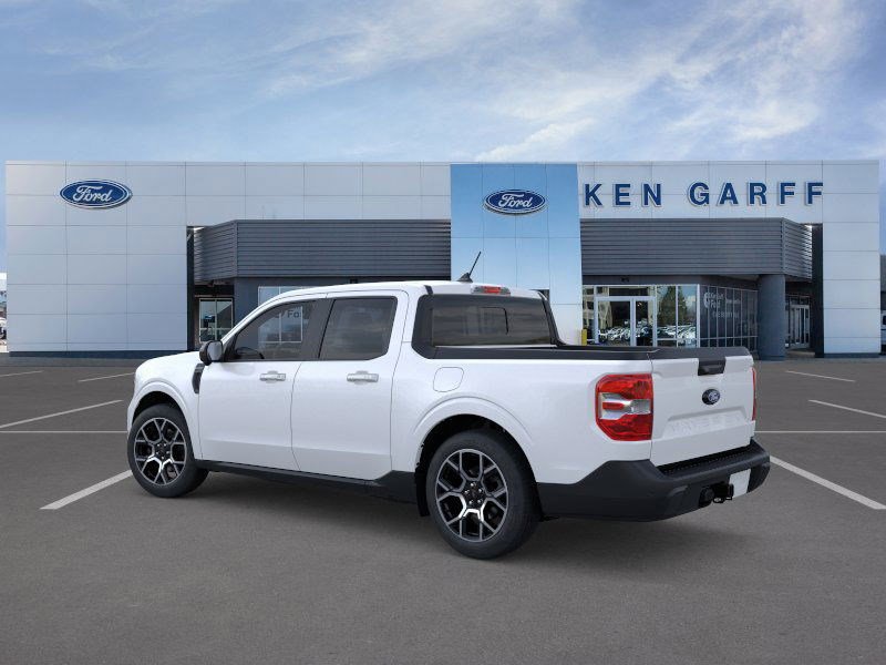 2025 Ford Maverick Lariat photo 2