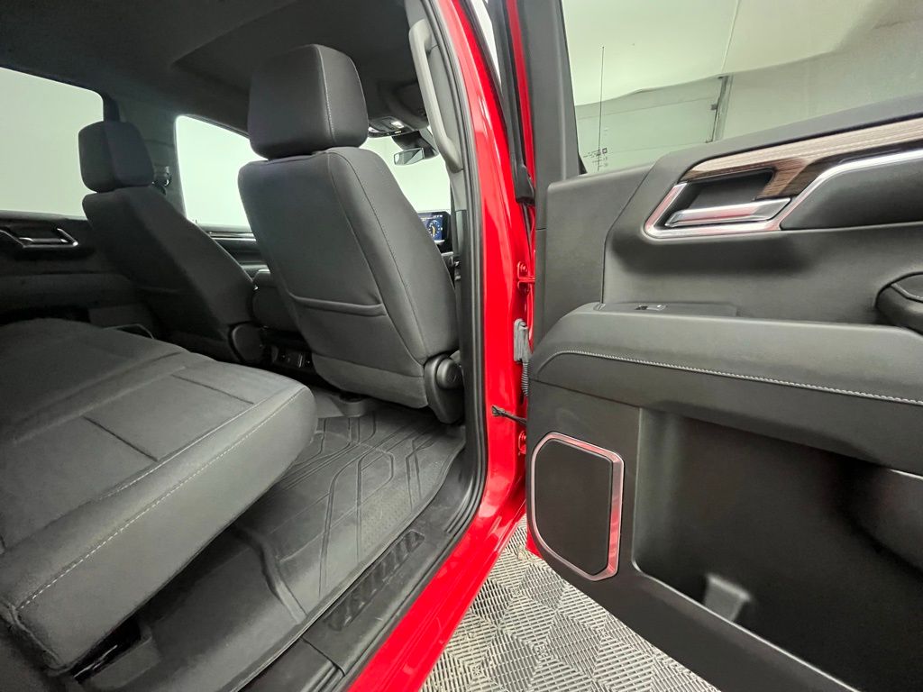 2023 Chevrolet Silverado 1500 RST photo 22