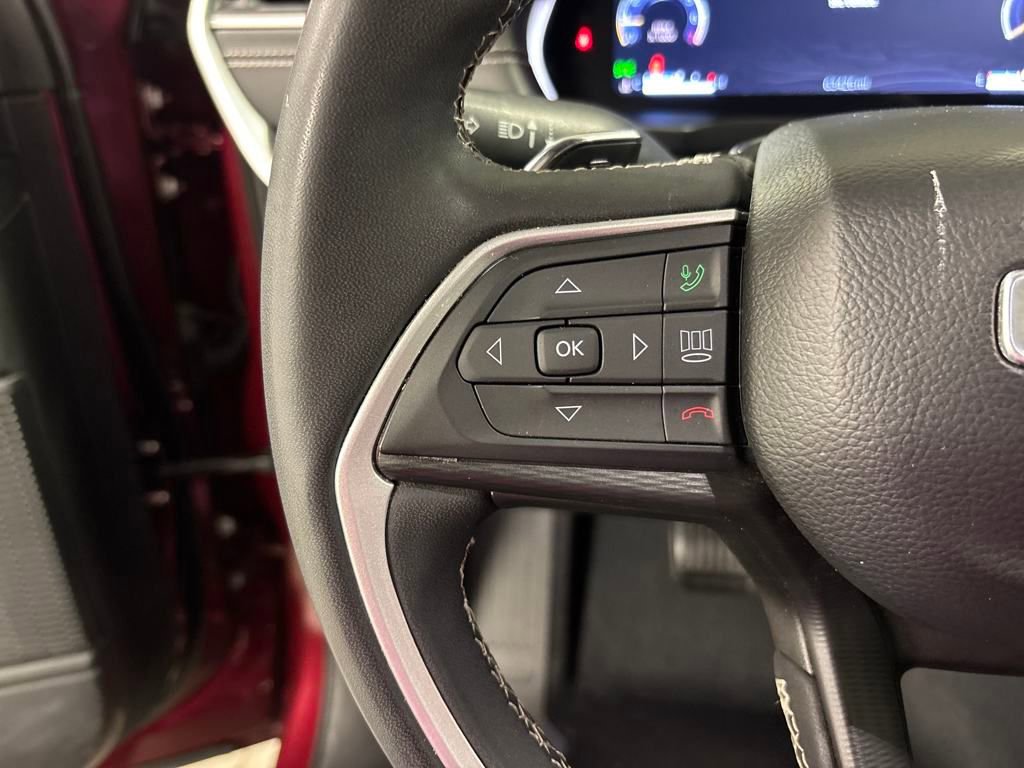 2023 Jeep Grand Cherokee Altitude photo 22