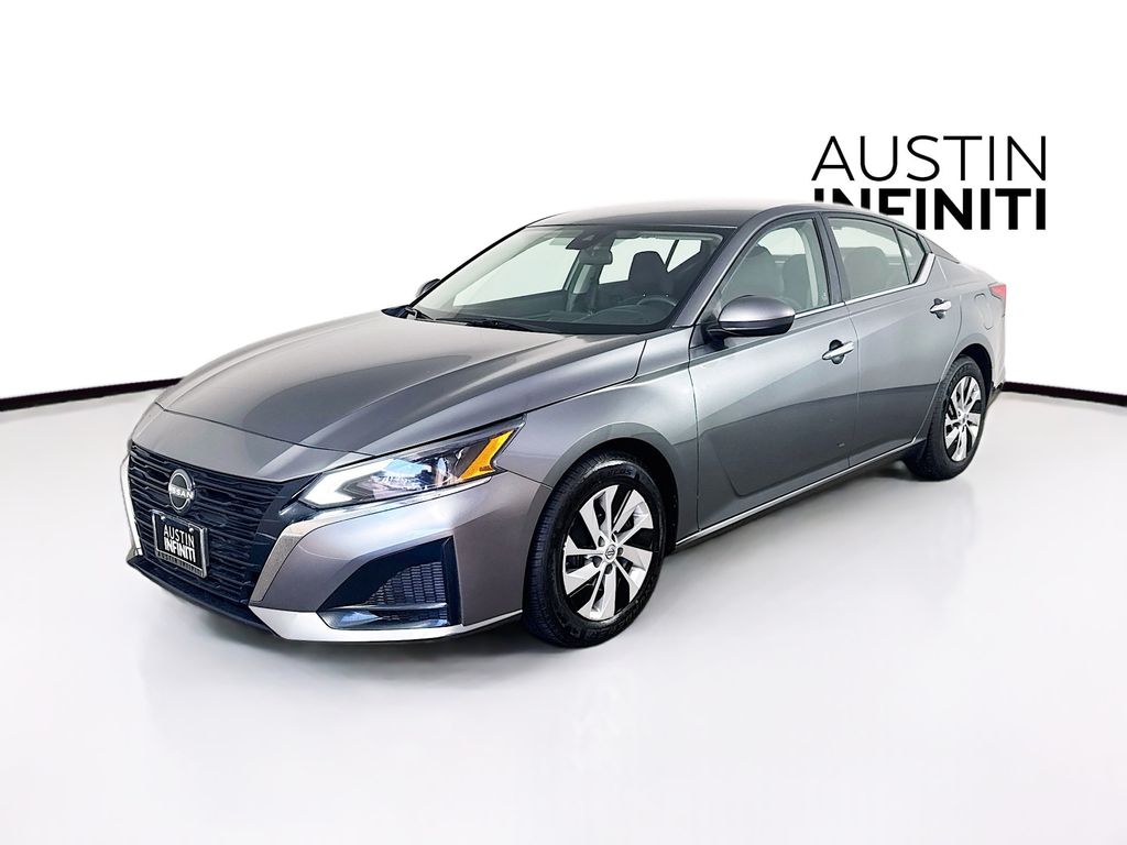 2023 Nissan Altima 2.5 S photo 3