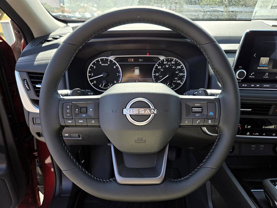 2026 Nissan Rogue SV photo 17