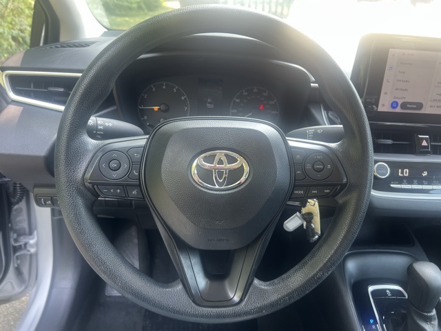 2024 Toyota Corolla LE photo 9