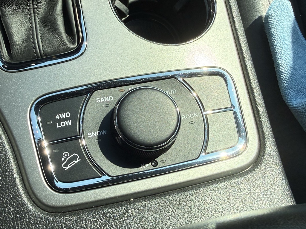 2018 Jeep Grand Cherokee Limited photo 30