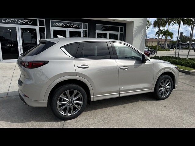 2025 Mazda CX-5 2.5 Premium Plus photo 3