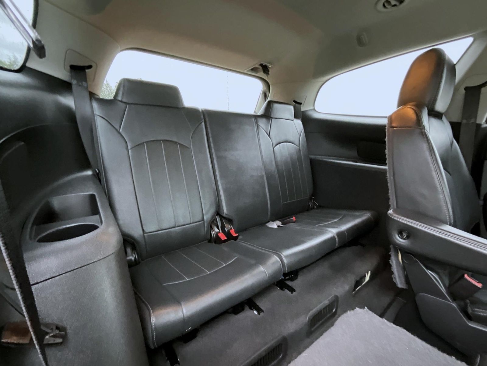 2017 Buick Enclave Premium photo 19