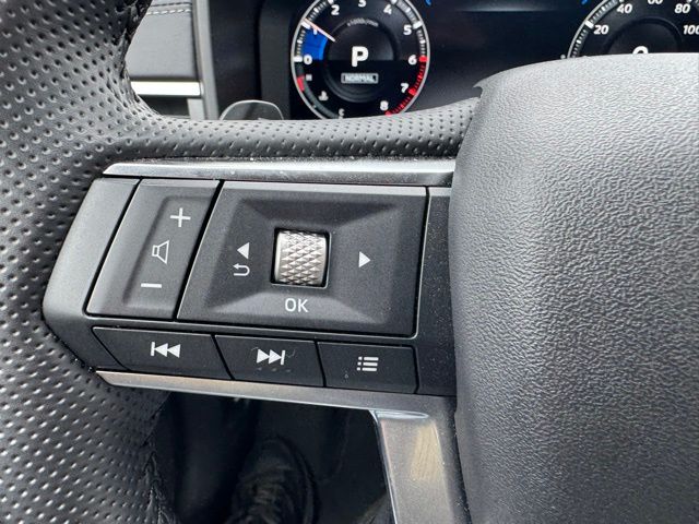 2024 Mitsubishi Outlander photo 20