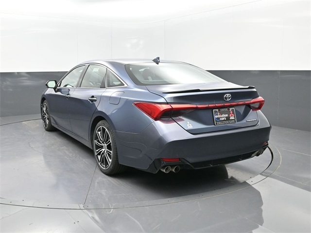 2021 Toyota Avalon Touring photo 3