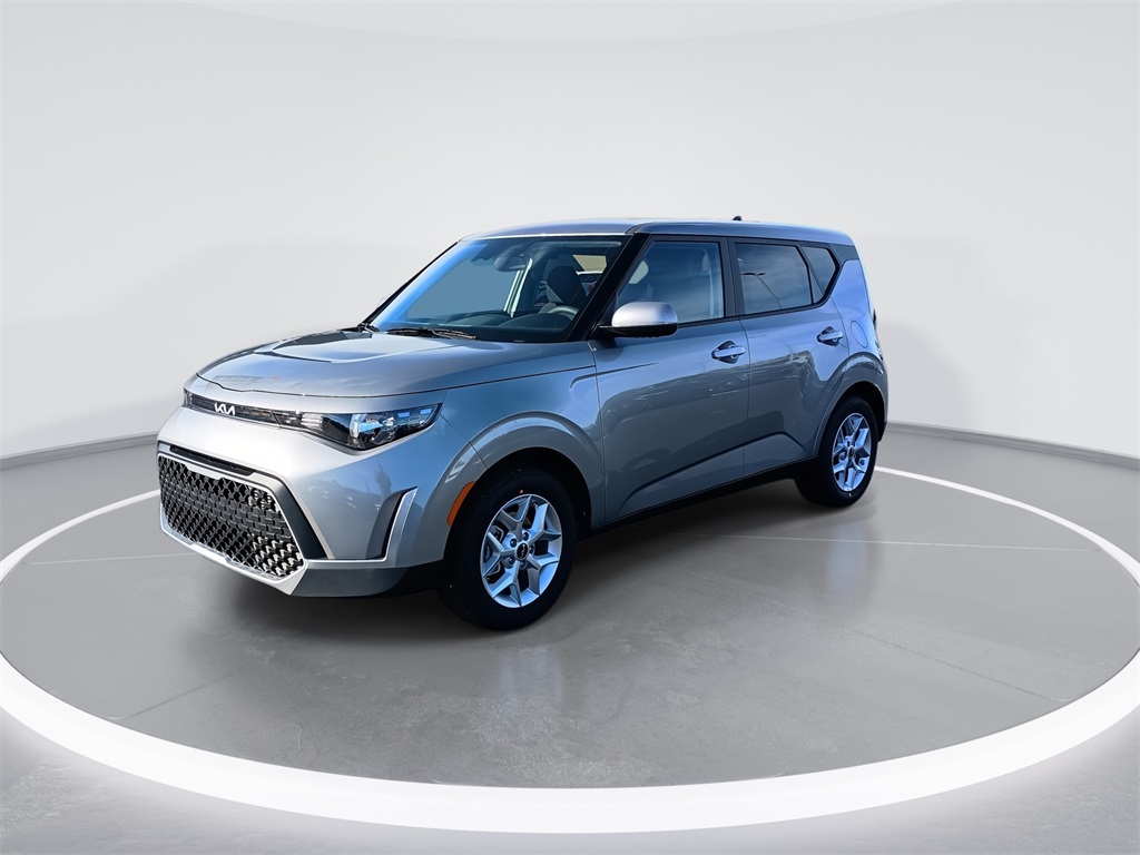 2025 Kia Soul LX photo 4