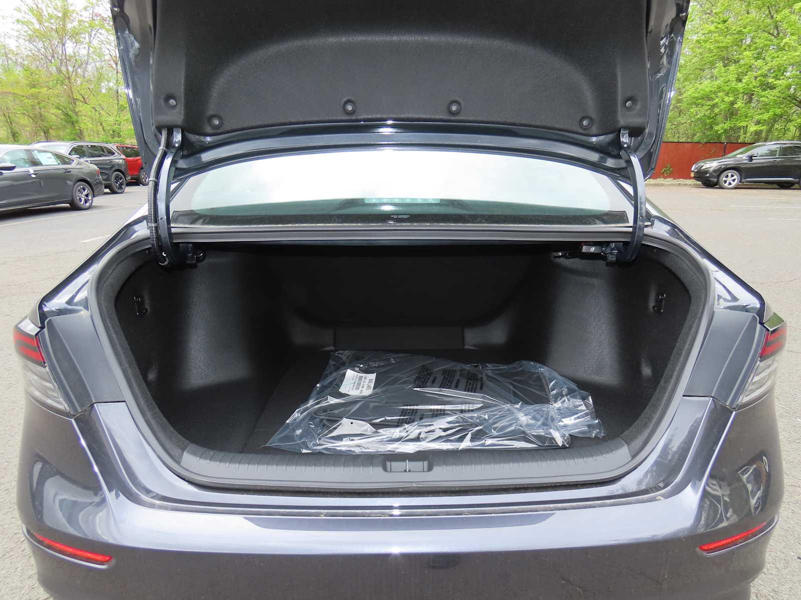 2025 Honda Accord LX photo 10