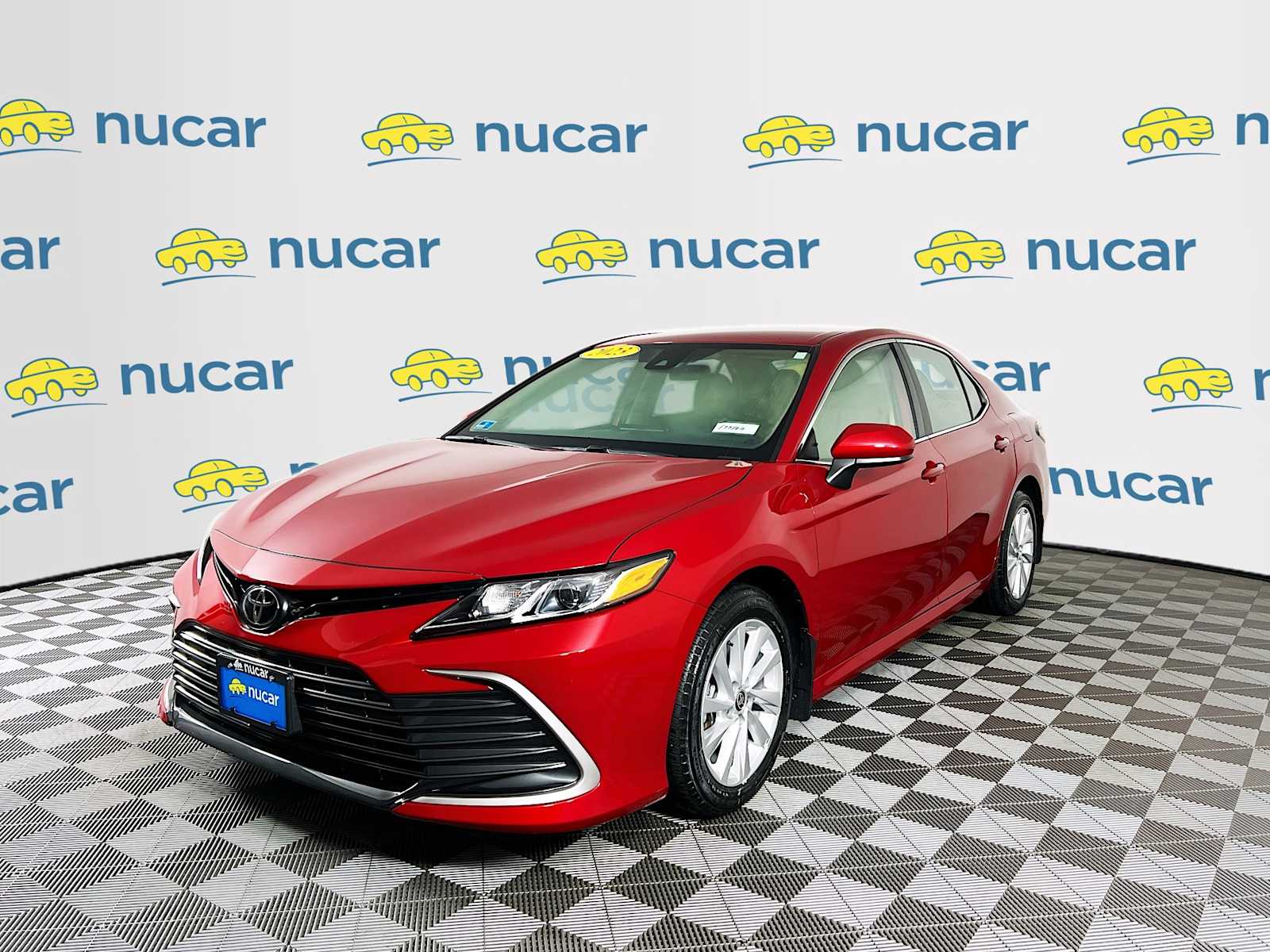 2023 Toyota Camry LE photo 2
