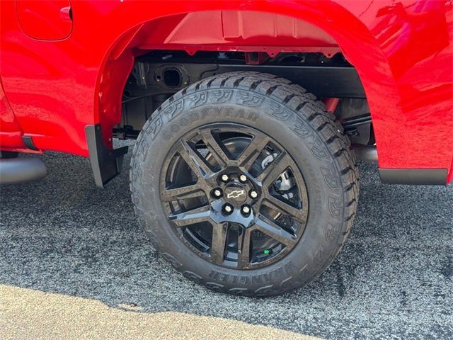 2025 Chevrolet Silverado 1500 Custom Trail Boss photo 4