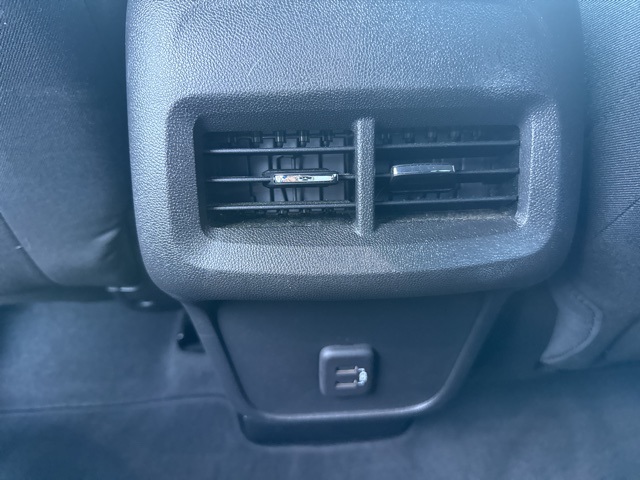 2023 Gmc Terrain SLE photo 24