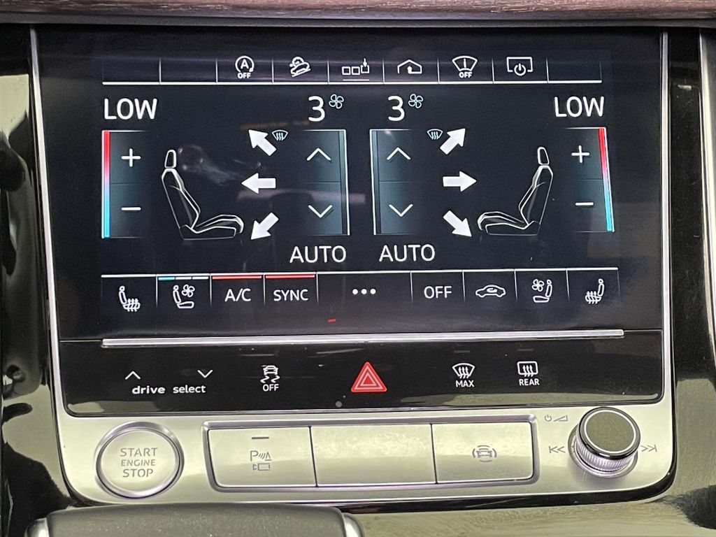 2020 Audi Q8 55 Prestige photo 30