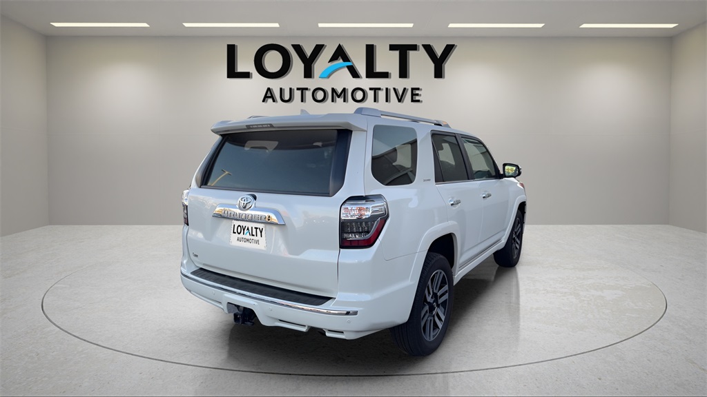 2023 Toyota 4Runner Limited photo 4