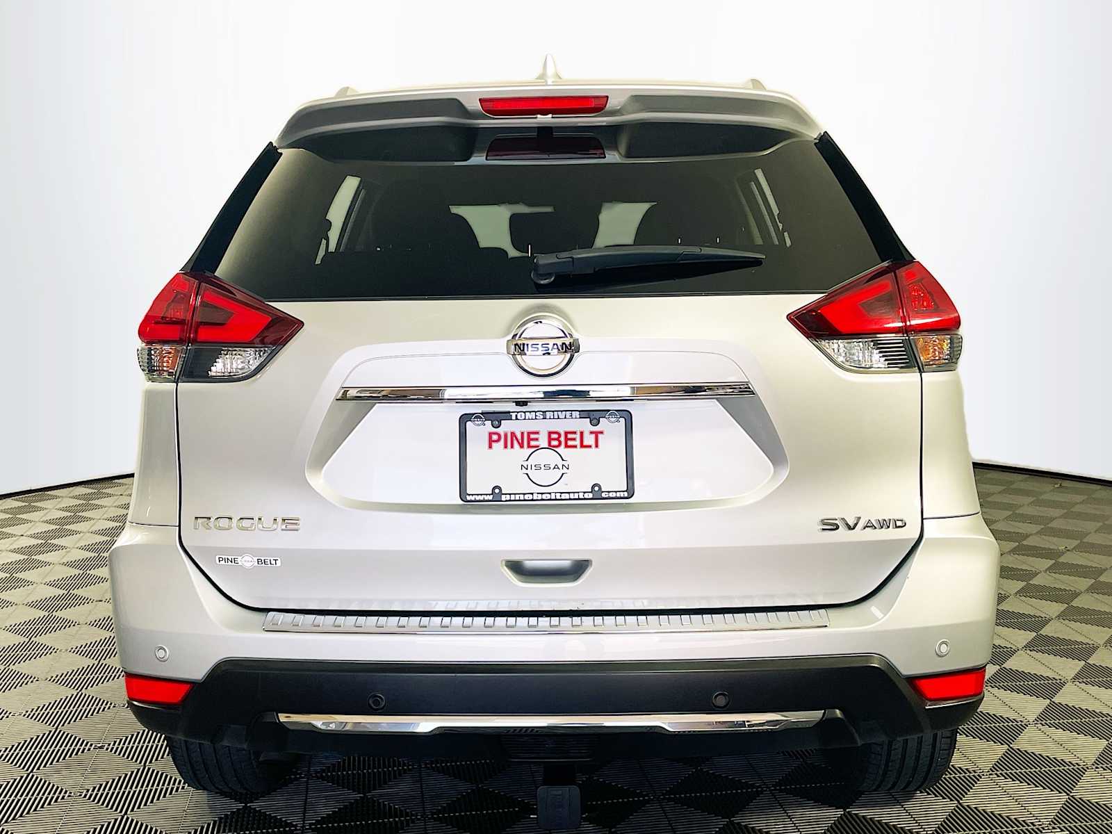 2020 Nissan Rogue SV photo 5