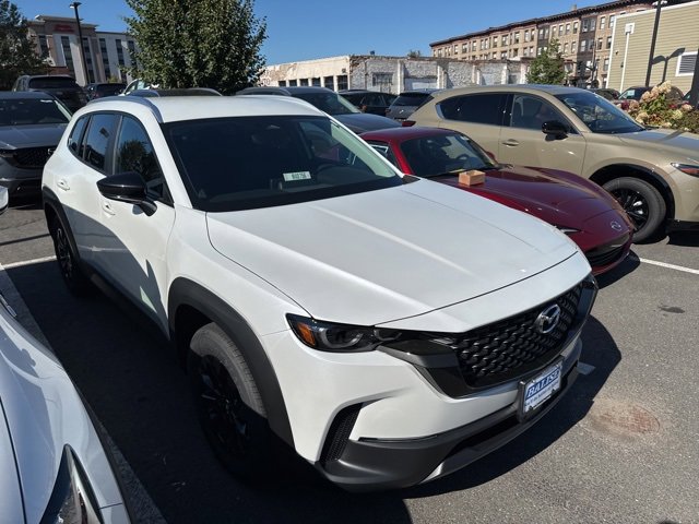 2025 Mazda CX-50 Select's photo