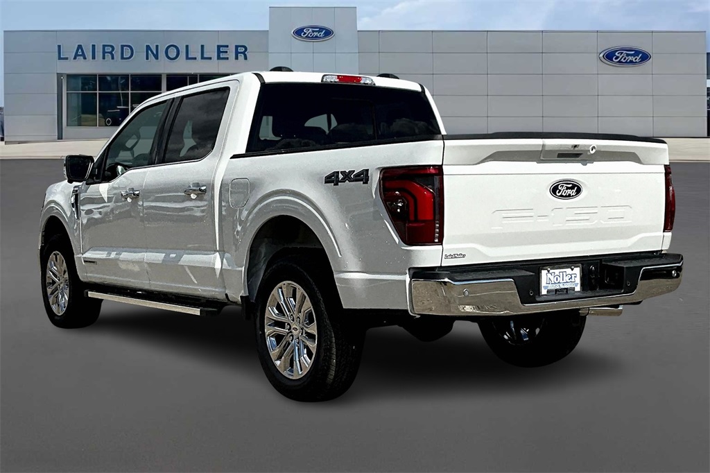 2025 Ford F-150 Lariat photo 3