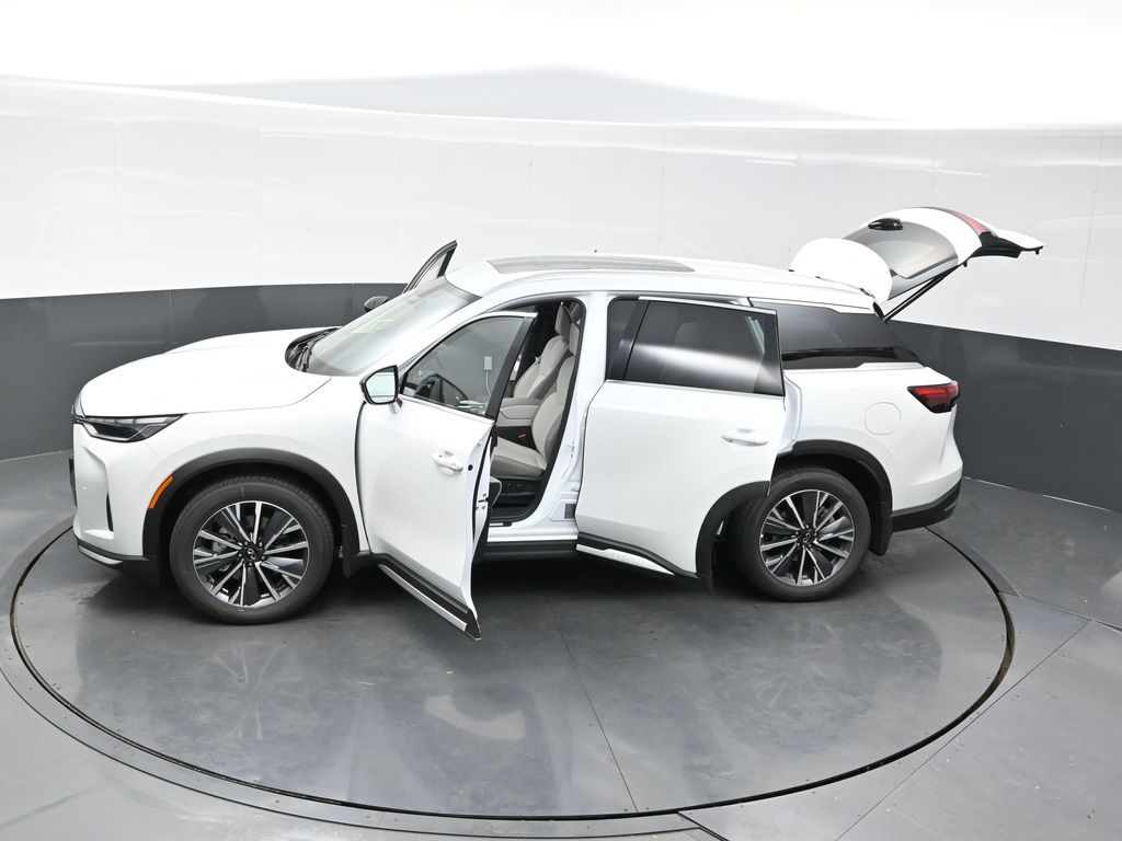 2026 Infiniti QX60 Luxe photo 39