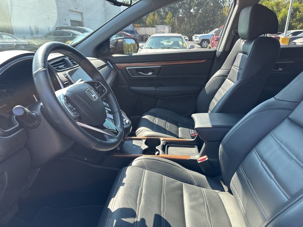 2022 Honda CR-V Hybrid Touring photo 19