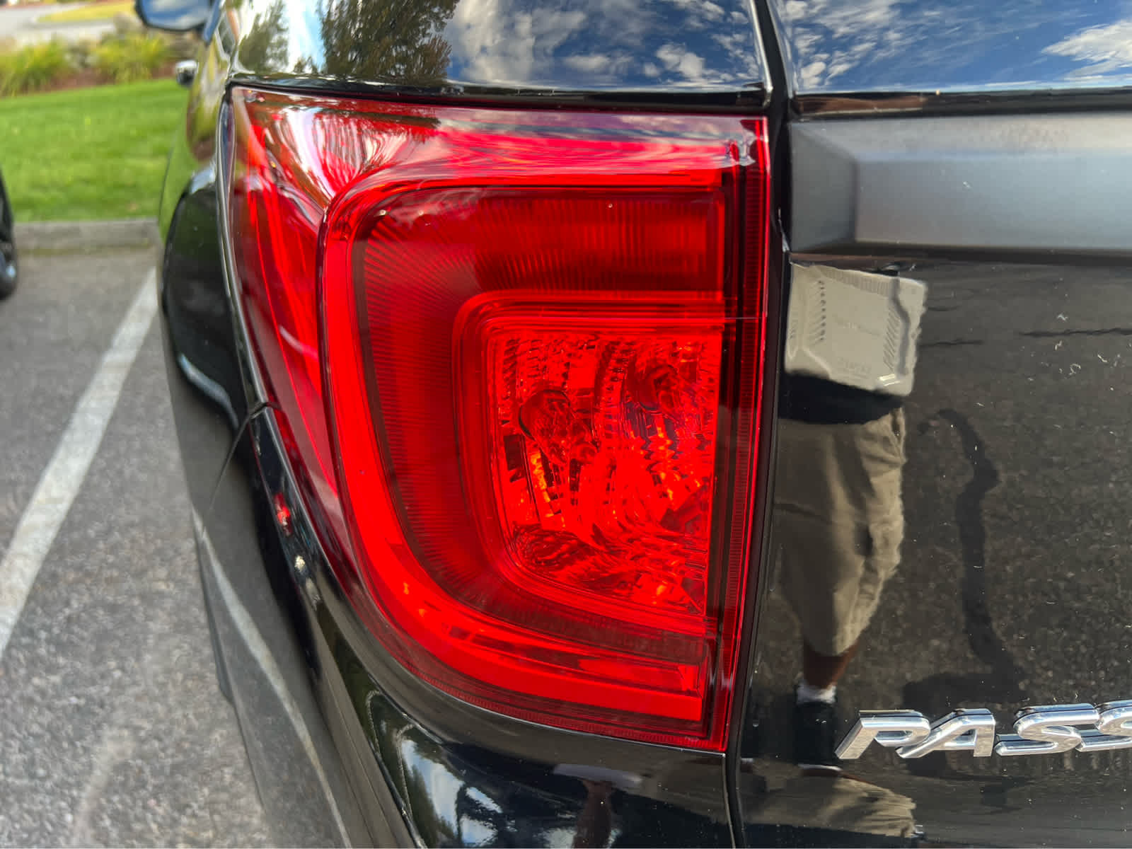2022 Honda Passport EX-L photo 2