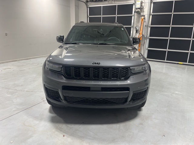 2025 Jeep Grand Cherokee Altitude X photo 2