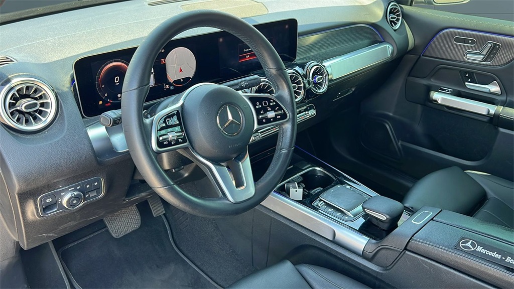 2021 Mercedes Benz GLB 250 photo 4