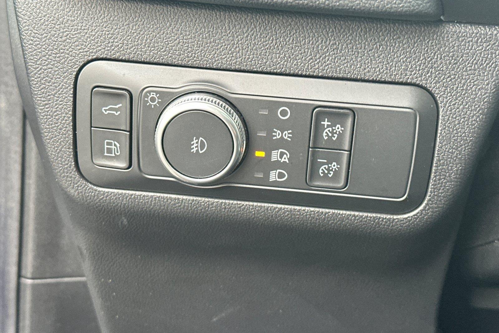 2022 Ford Escape SEL Plug-In Hybrid photo 23