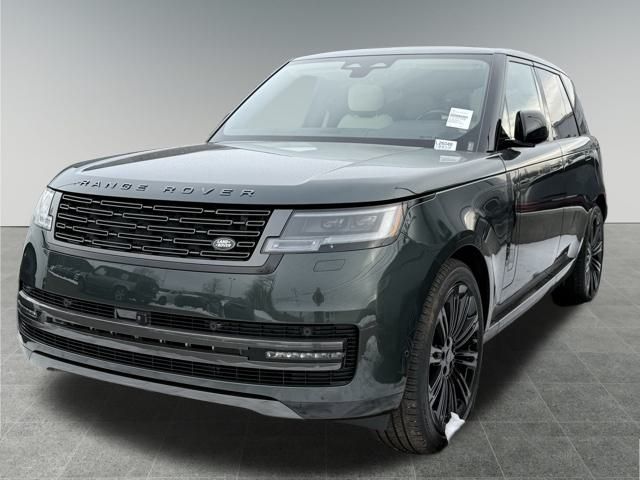 2026 Land Rover Range Rover SE's photo