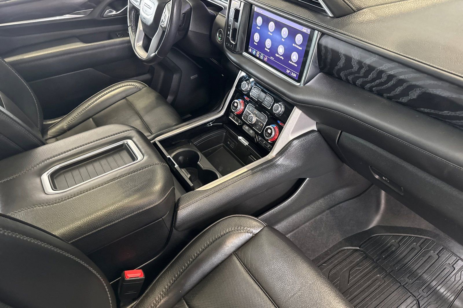 2021 Gmc Yukon Denali photo 15