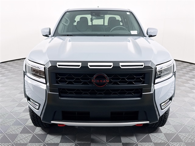 2025 Nissan Frontier PRO-4X photo 2