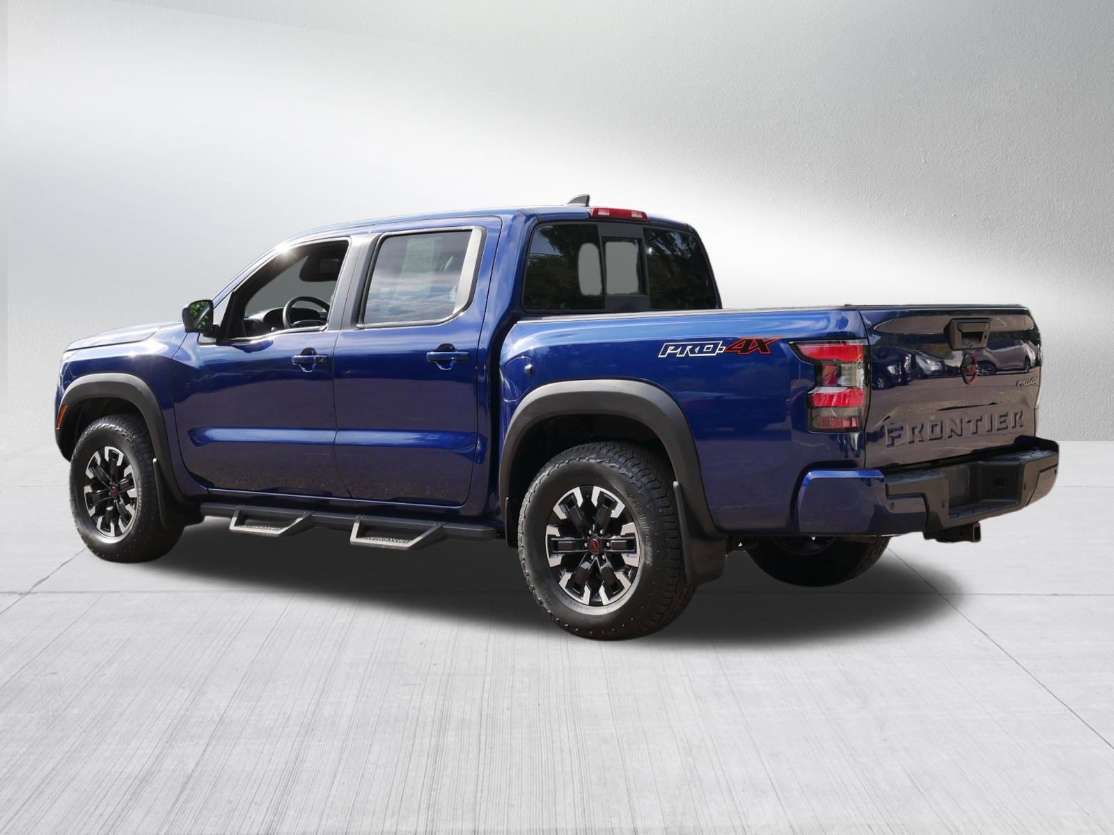 2022 Nissan Frontier PRO-4X photo 4