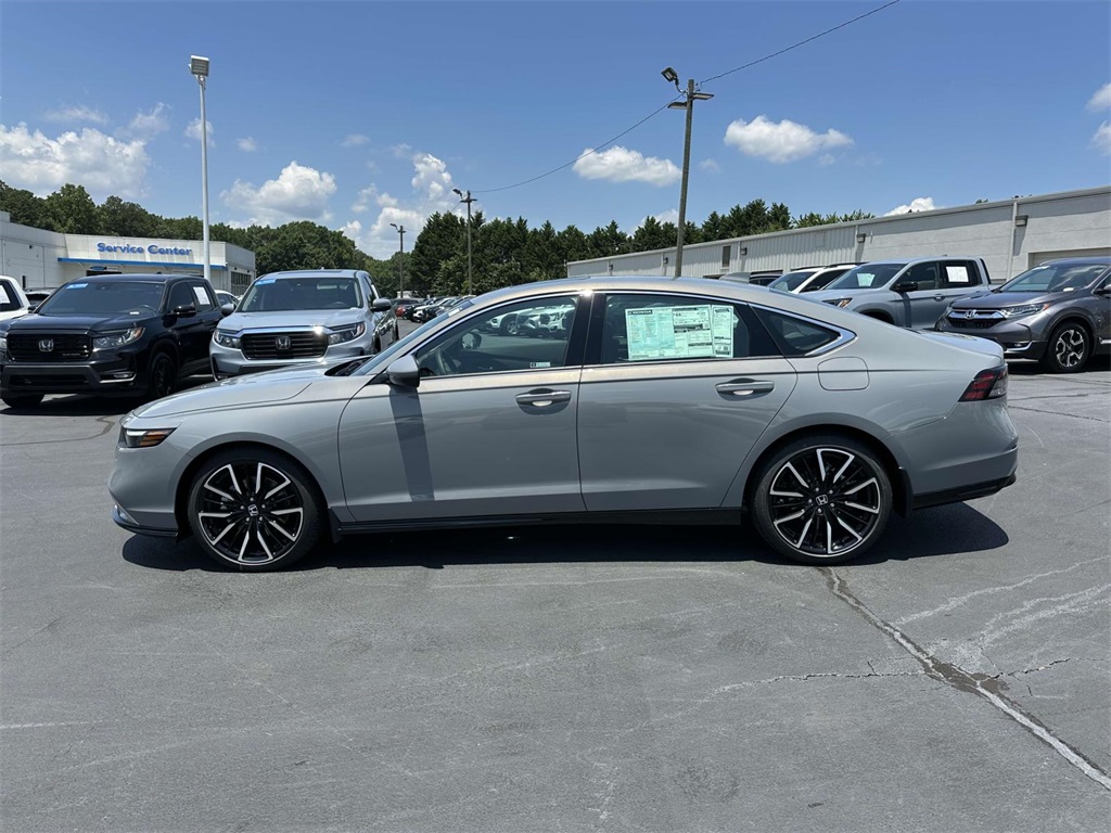 2025 Honda Accord Hybrid Touring photo 22