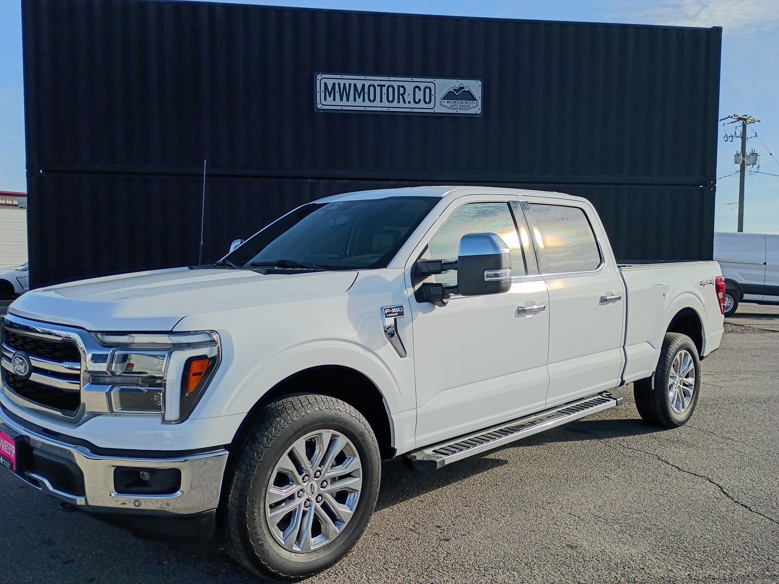 2025 Ford F-150 Lariat's photo