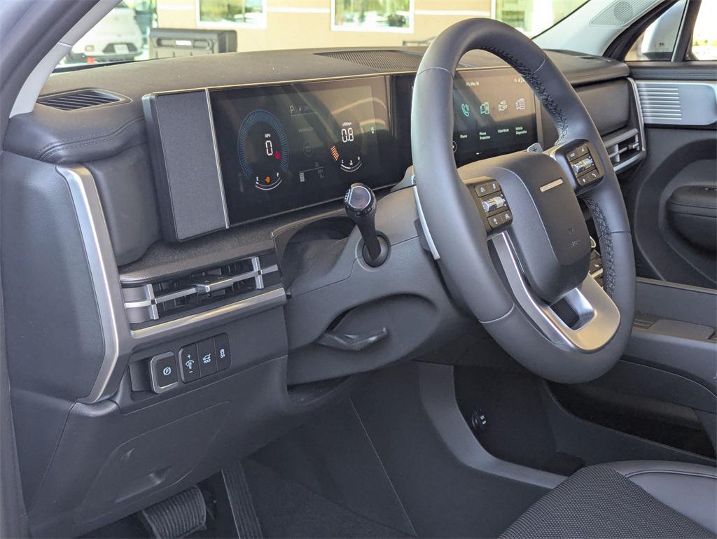 2025 Hyundai Santa Fe SEL photo 13