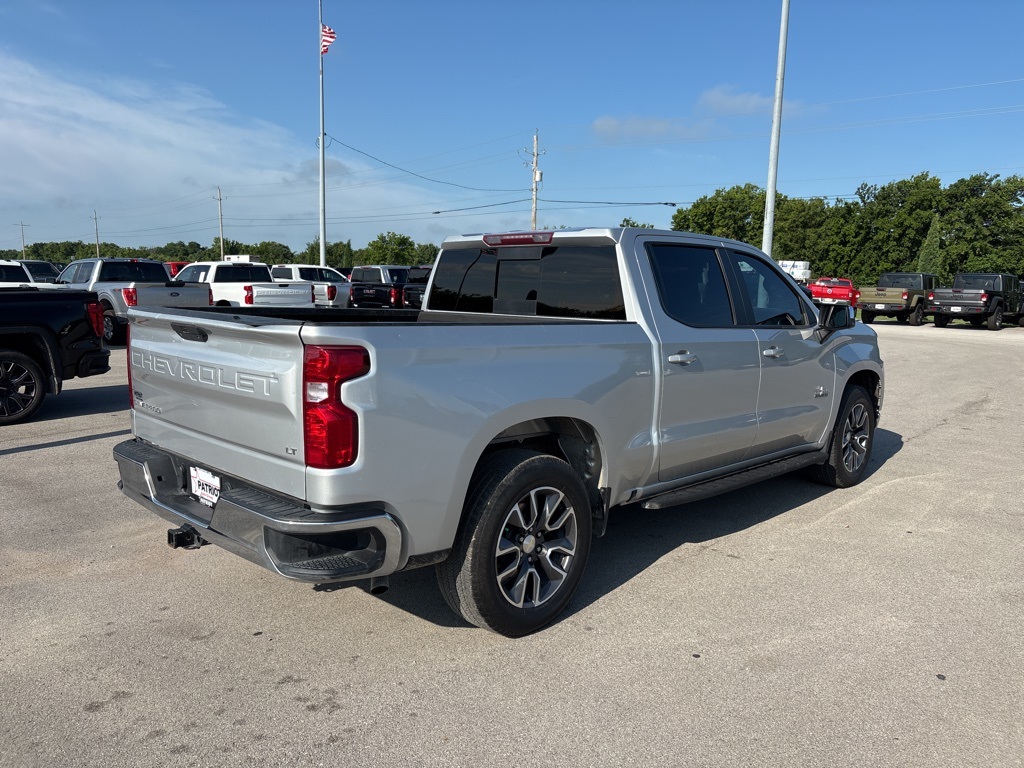 2021 Chevrolet Silverado 1500 LT Texas Edition photo 3