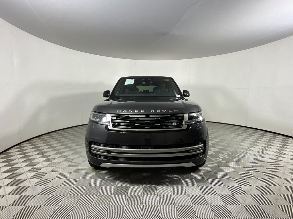 2025 Land Rover Range Rover SE photo 7