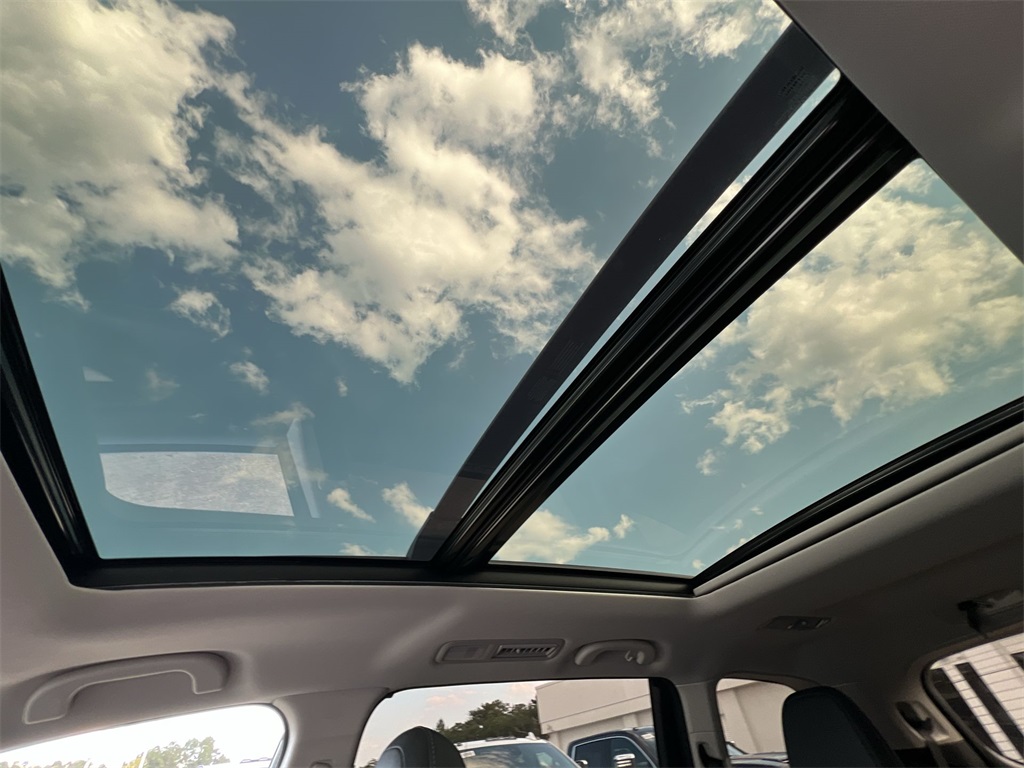 2021 Subaru Ascent Touring photo 24