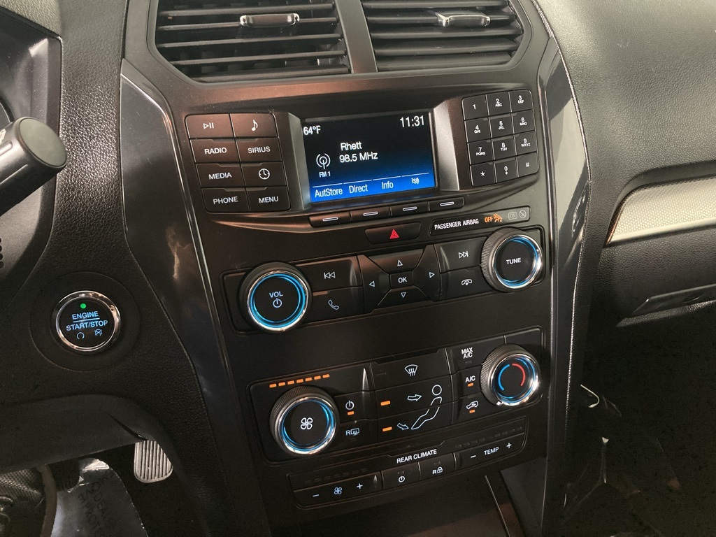 Used 2019 Ford Explorer XLT with VIN 1FM5K8DH8KGB08354 for sale in Elk River, Minnesota