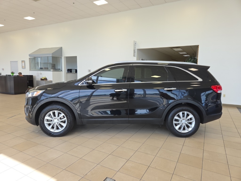 Used 2017 Kia Sorento LX with VIN 5XYPG4A31HG273111 for sale in Taylorsville, IN