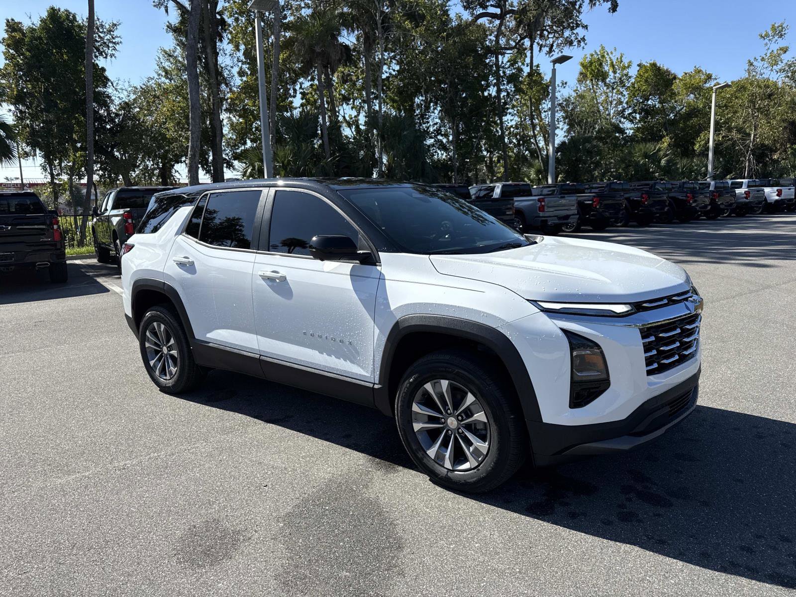 2026 Chevrolet Equinox LT's photo